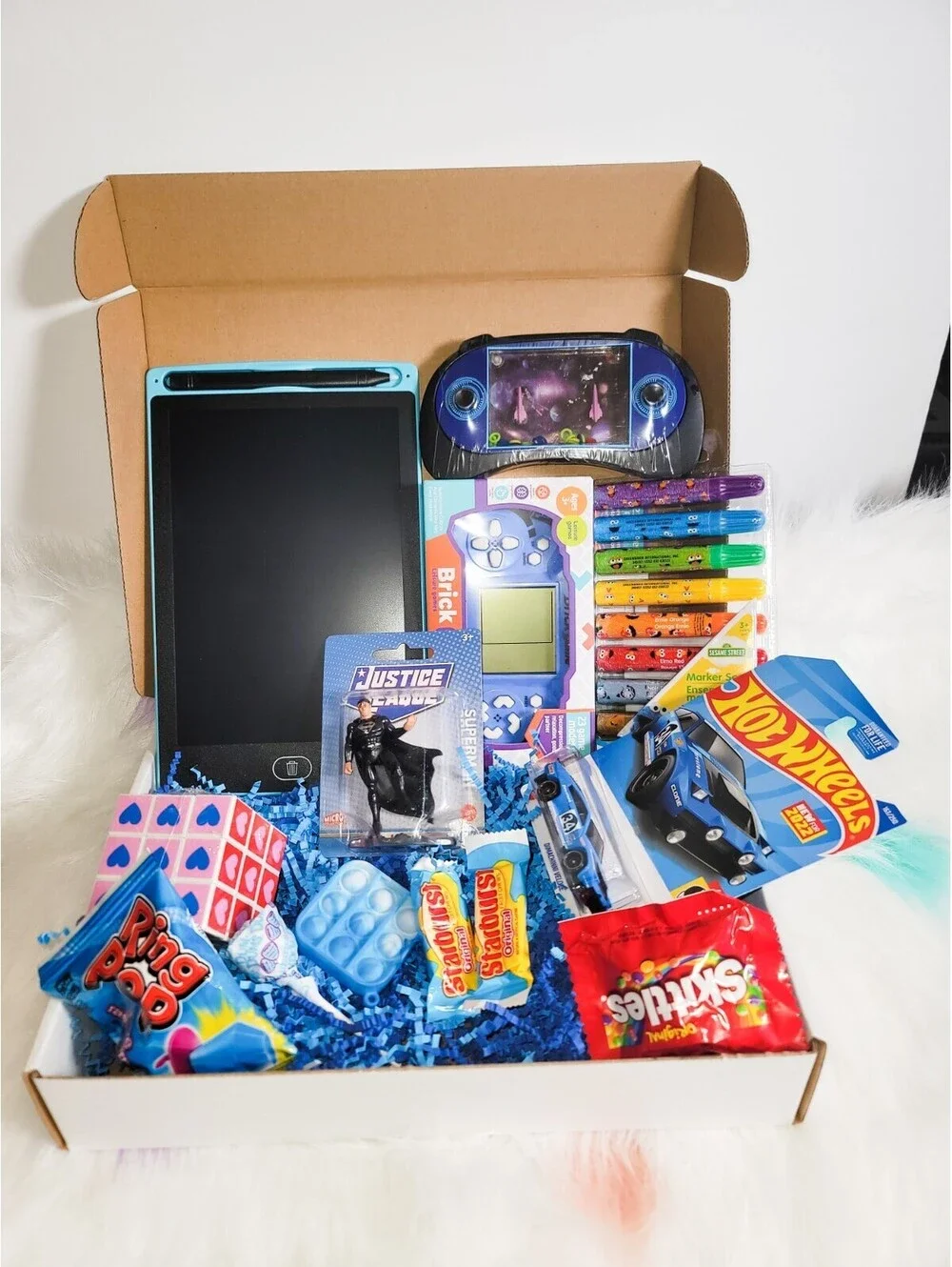 Boys Game Gift Box - Personalized Relaxation and toys